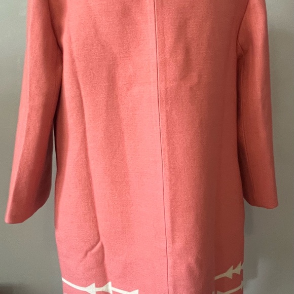 Lauren Moffatt Eastwood Coral Button-Up Coat with Arrow Design - Picture 5 of 7